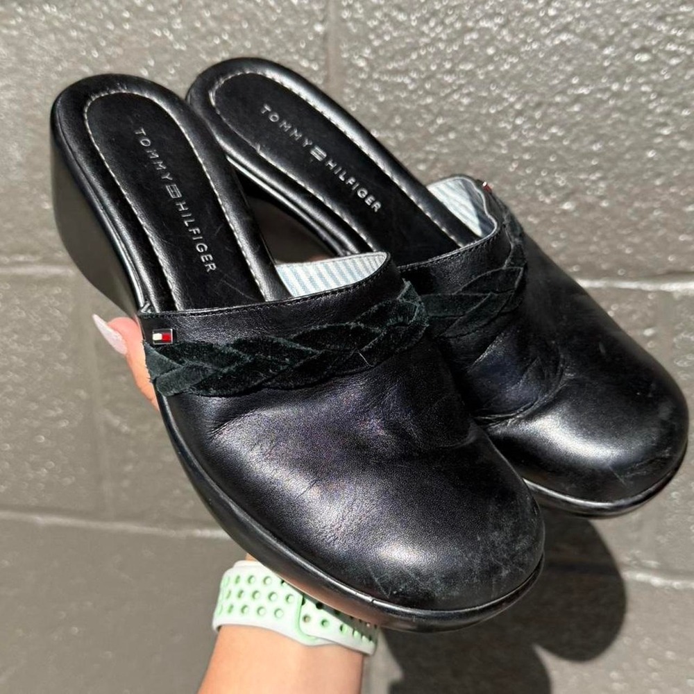 Y2K Tommy Hilfiger black clog wedges  Size 7.5